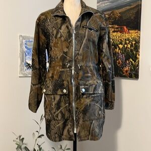 NWOT Maniere De Voir Cammo Jacket